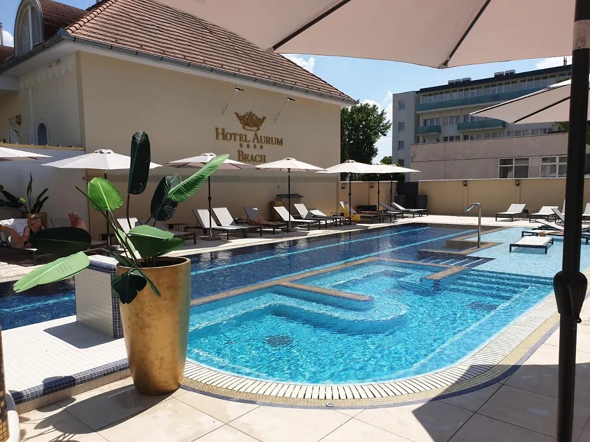 Hotel Aurum Хайдусобосло 4*,