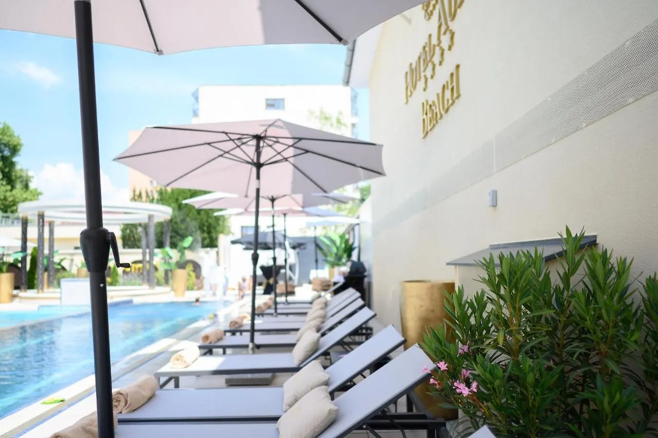 Hotel Aurum Хайдусобосло Венгрия