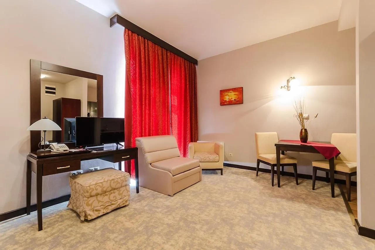 ****  Hotel Aurum Хайдусобосло Венгрия