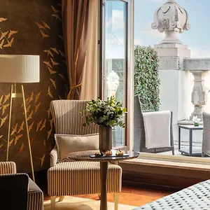 Отель Anantara New York Palace - A Leading Of The World *****